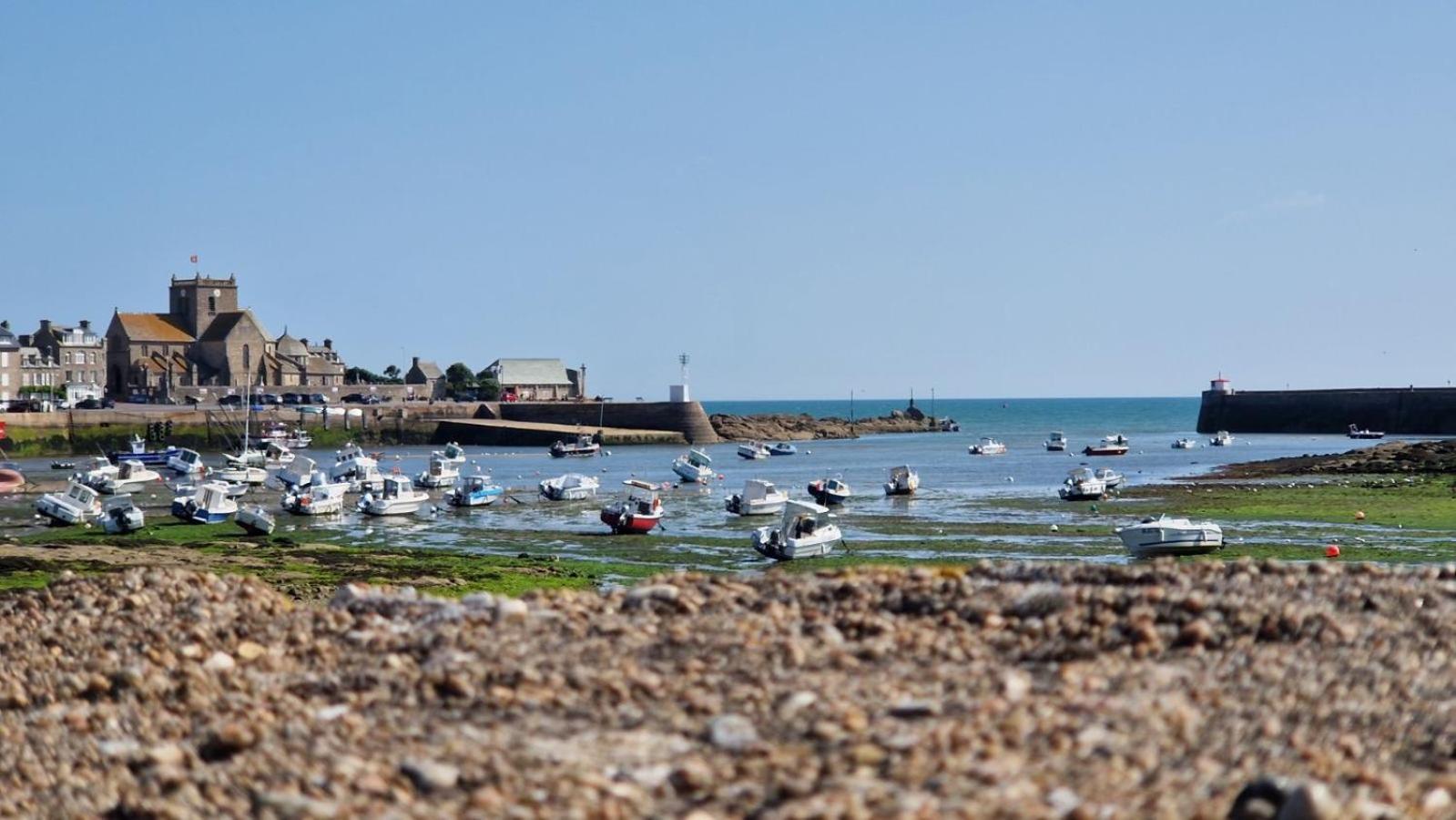 Bed and Breakfast Le Prieure Barfleur Exteriér fotografie